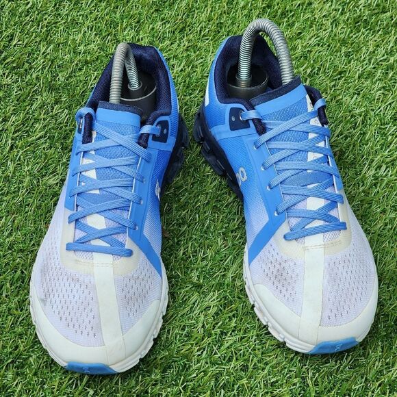 ON CLOUDFLOW - Womens Sneakers - SIZE 6 - Please Se Pictures All Pictures - Picture 2 of 11